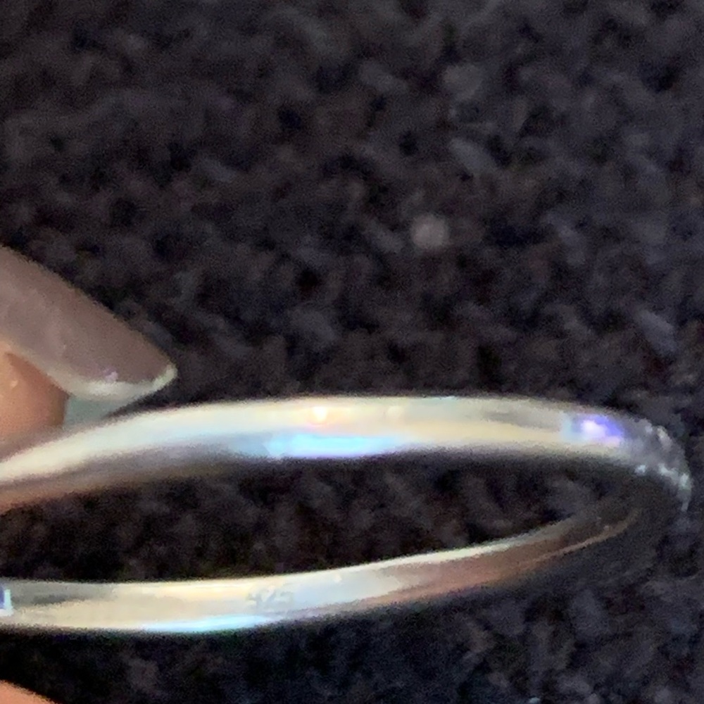 PRE-LOVED DIAMOND PAVÉ RING SIZE 7 - Picture 4 of 5